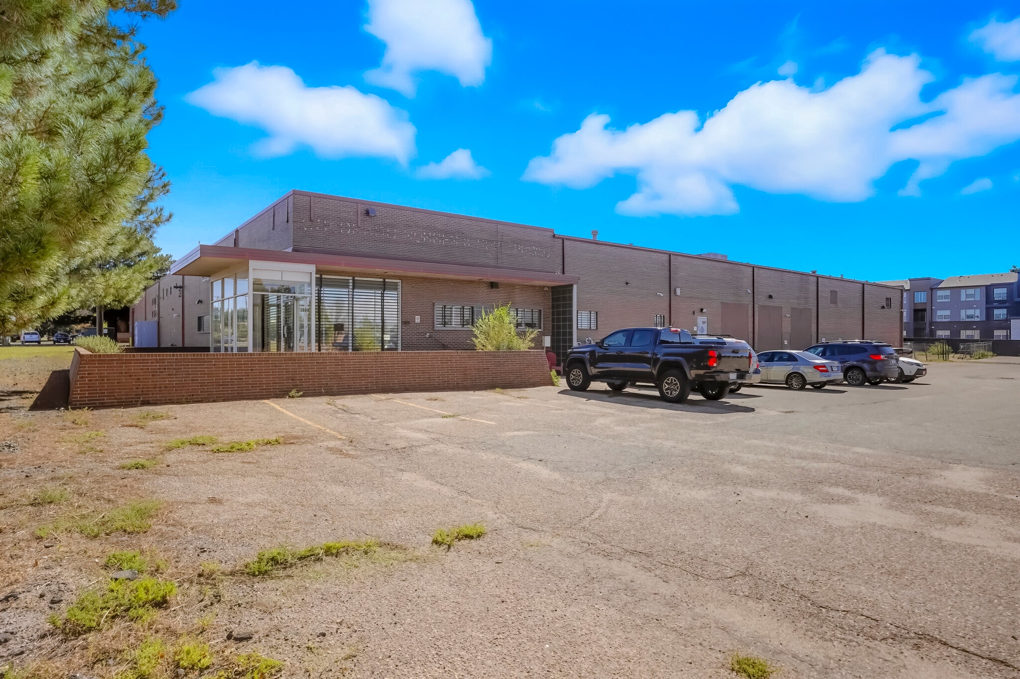 3880 Holly St, Denver, CO for sale Interior Photo- Image 1 of 6