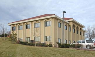 Plus de détails pour 8650 Candlelight Ln, Lenexa, KS - Bureau à vendre