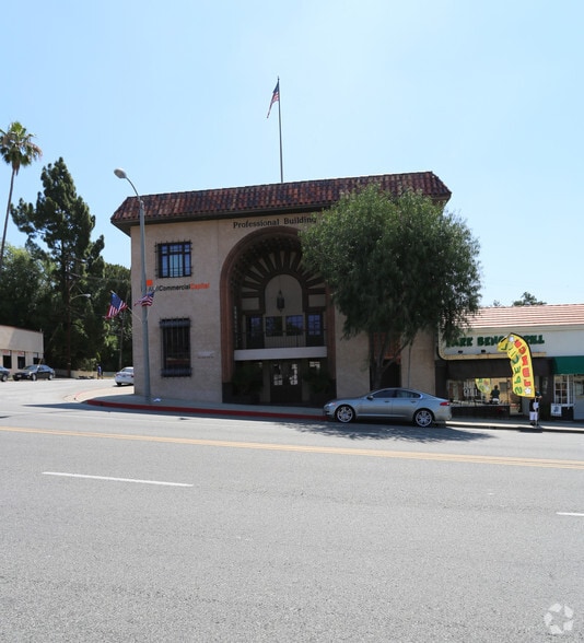 2472-2476 Lake Ave, Altadena, CA for lease - Building Photo - Image 3 of 36
