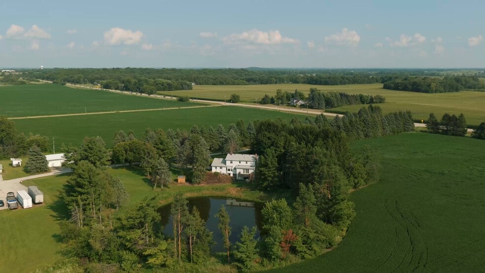 45W880 Il Route 38, Maple Park, IL à vendre - Vidéo sur l’inscription commerciale - Image 2 de 15