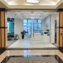 1001 Military Cutoff Rd, Wilmington, NC à louer Photo intérieure- Image 1 de 2