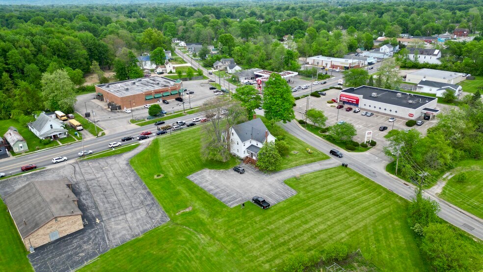 56 W Main St, Amelia, OH à louer - Photo du bâtiment - Image 2 de 16