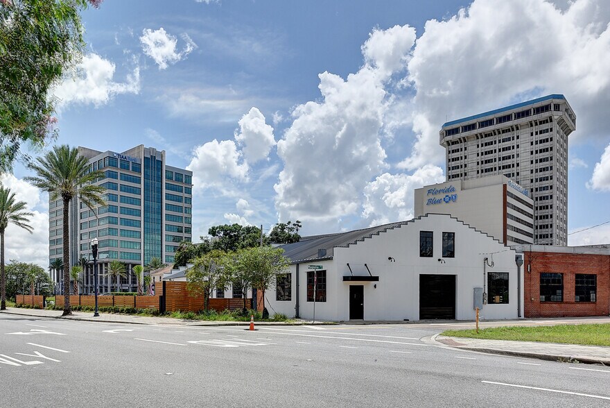 417 Magnolia St, Jacksonville, FL à vendre - Photo du bâtiment - Image 2 de 6