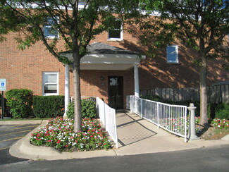 More details for 422 N Northwest Hwy, Park Ridge, IL - Office for Lease