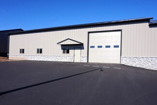 Plus de détails pour 736 Maritime Dr, Port Washington, WI - Industriel à vendre