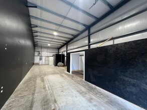 700 E Third St, Gentry, AR for lease Interior Photo- Image 2 of 4