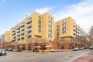 Plus de détails pour Commerce de détail à louer