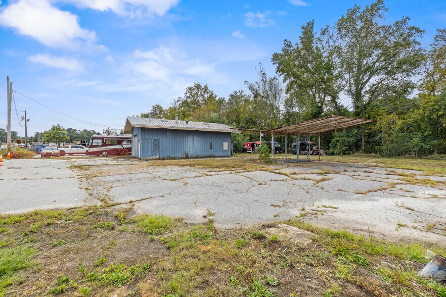 4630 Augusta Rd, Greenville, SC à vendre - Photo du bâtiment - Image 2 de 18