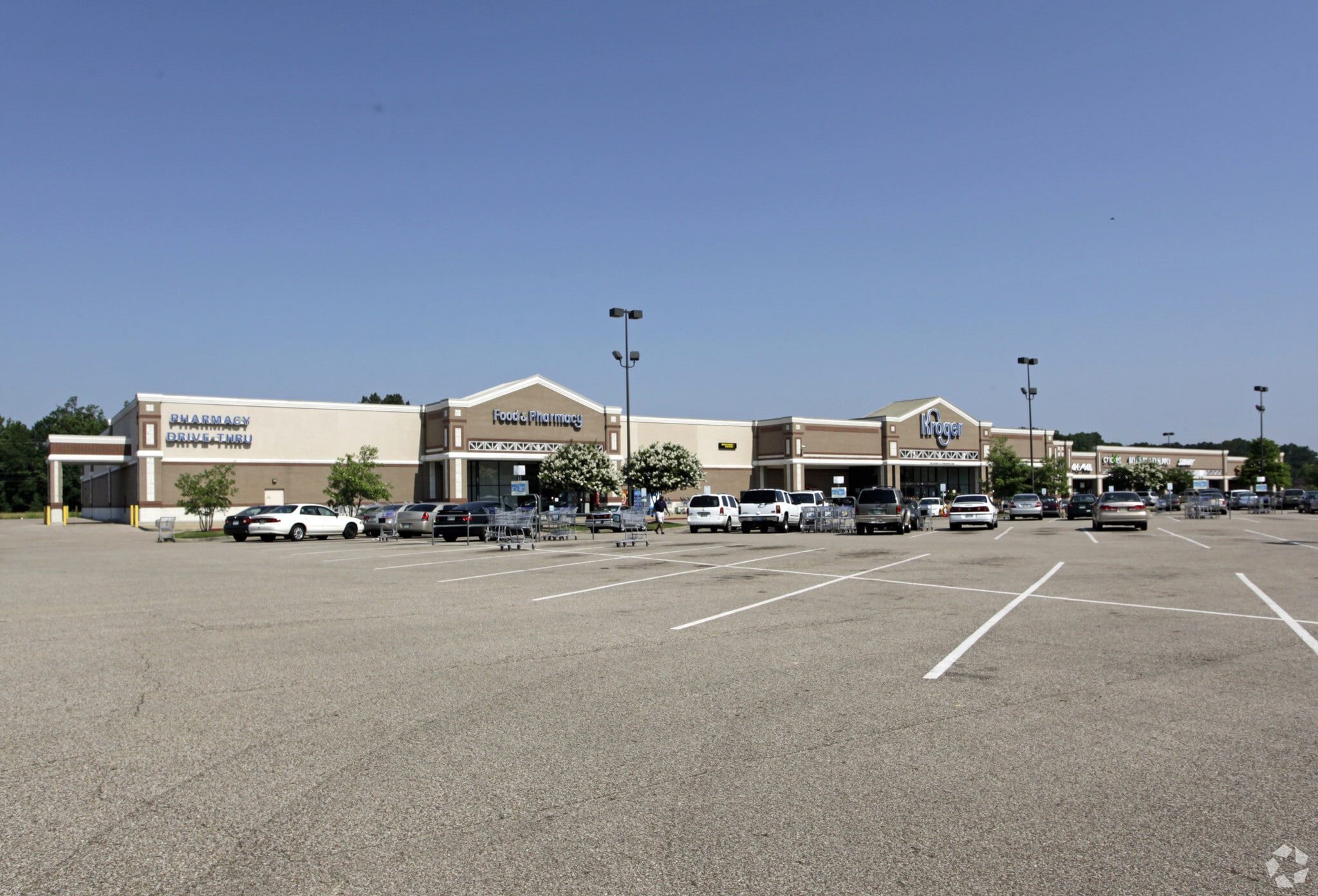 2809-2857 Kirby Pky, Memphis, TN for lease Building Photo- Image 1 of 14