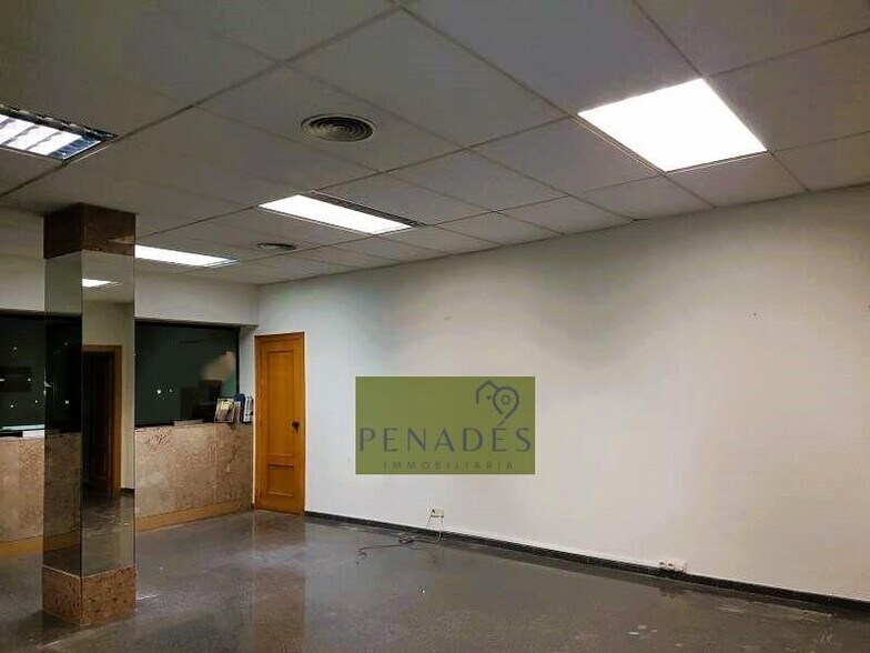 Commerce de détail dans Ontinyent à vendre - Photo du bâtiment - Image 3 de 6