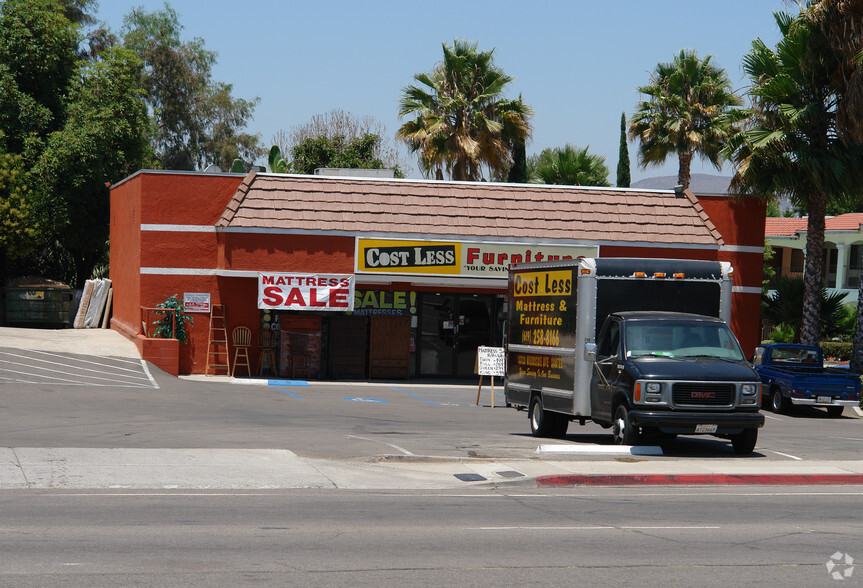 10720 Woodside Ave, Santee, CA for sale - Primary Photo - Image 1 of 1