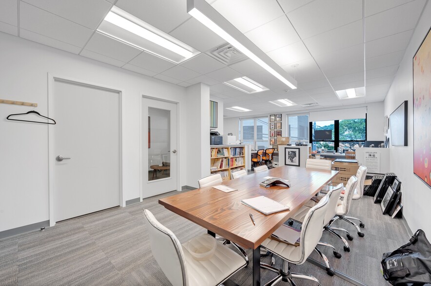 25 Wheeler Ave, Pleasantville, NY à louer - Photo intérieure - Image 2 de 11