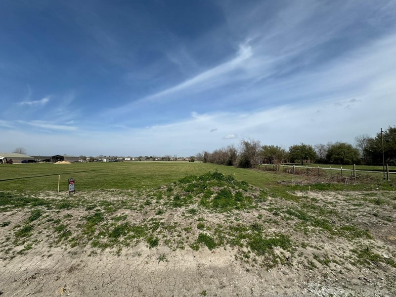 0 E Wallisville Rd, Baytown, TX à vendre - Photo du bâtiment - Image 2 de 2