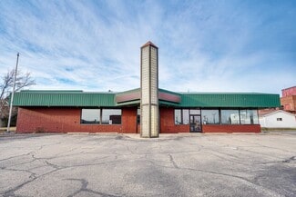 More details for 112 W Maple Ave, Beaver Dam, WI - Retail for Lease
