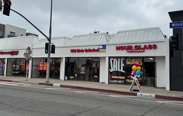 12433 Wilshire Blvd, Los Angeles, CA à louer - Photo du bâtiment - Image 3 de 3