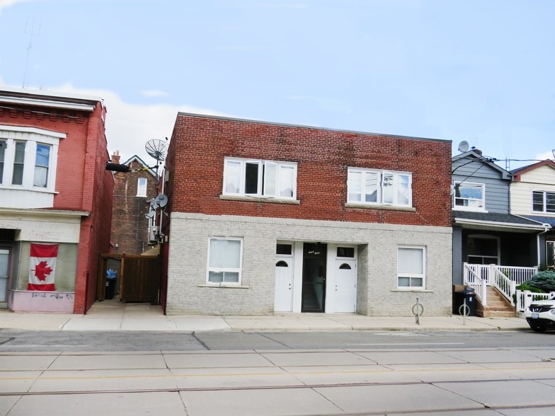 1226 College St, Toronto, ON for sale - Building Photo - Image 1 of 1