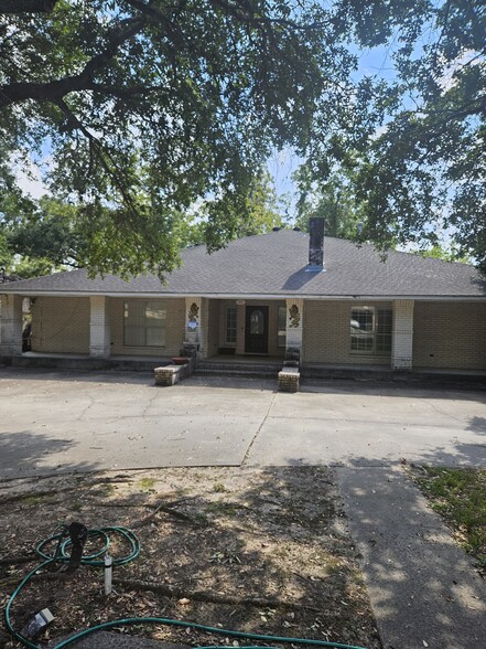 408 Staitti St, Humble, TX à vendre - Photo principale - Image 1 de 1