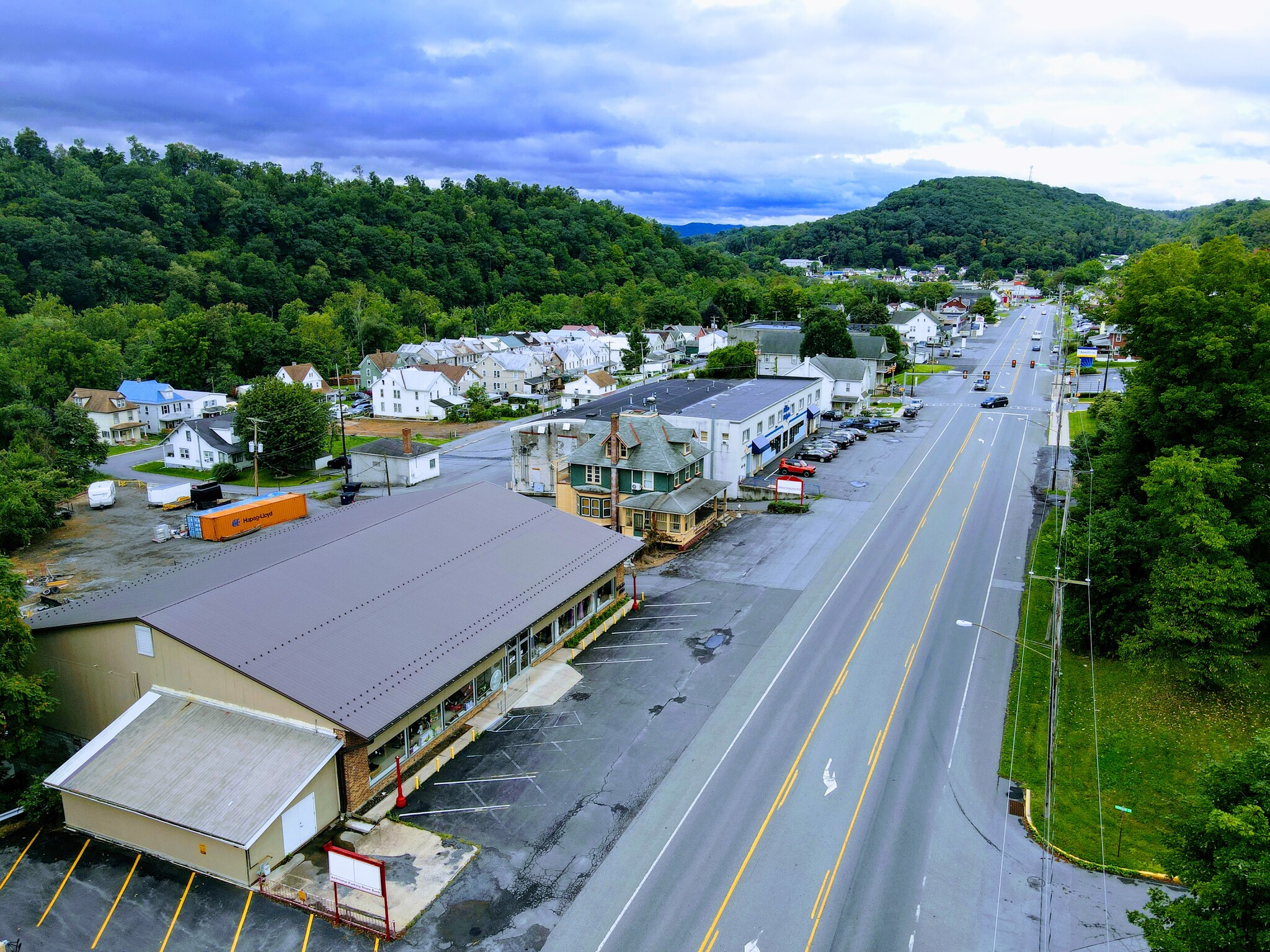 617 & 625 Electric Ave, Lewistown, PA for sale Primary Photo- Image 1 of 4