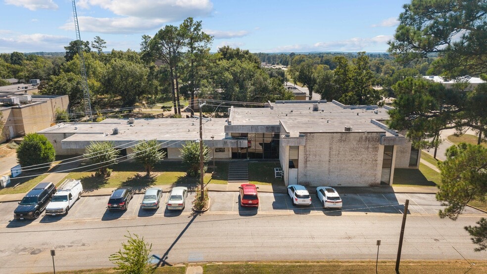 501 Devereaux St, Jacksonville, TX for sale - Primary Photo - Image 1 of 1