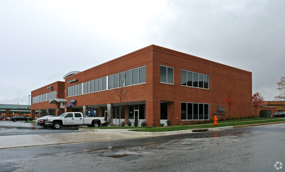 7145-7171 Security Blvd, Windsor Mill, MD à louer - Photo du bâtiment - Image 2 de 2
