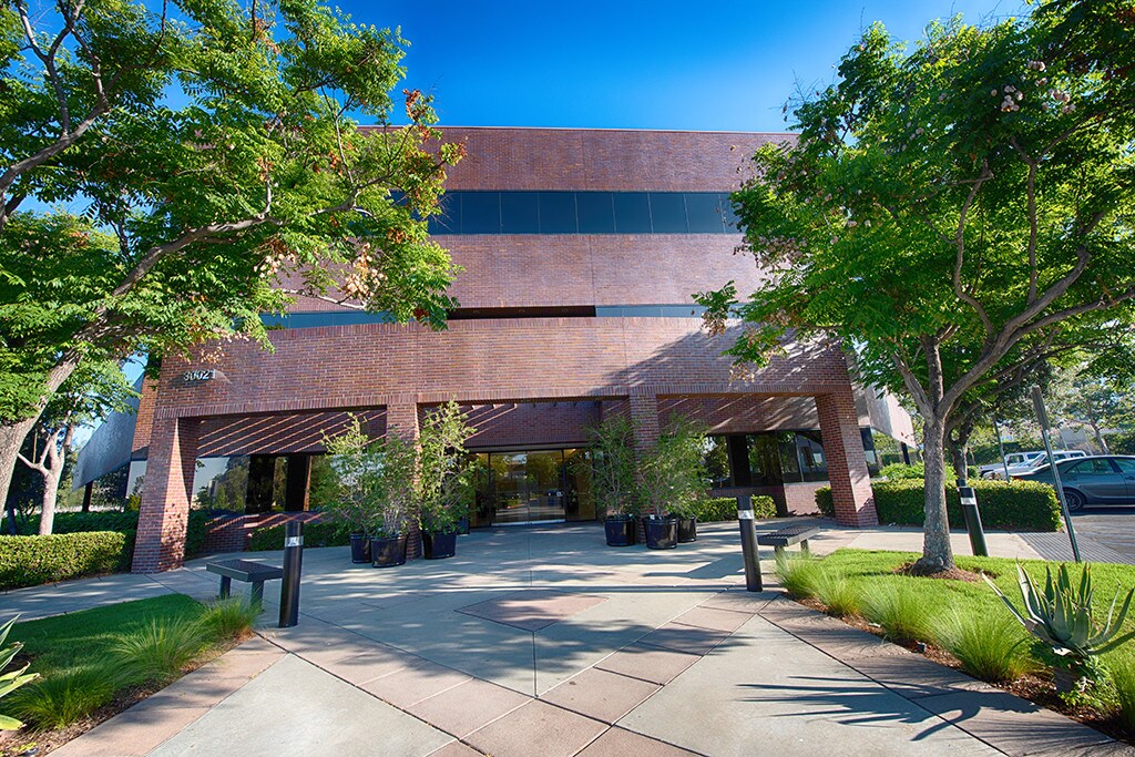 30021 Tomas Rd, Rancho Santa Margarita, CA for lease Building Photo- Image 1 of 2