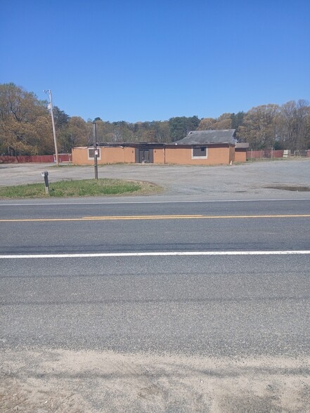 26511 Loveville Rd, Mechanicsville, MD for sale - Primary Photo - Image 1 of 6