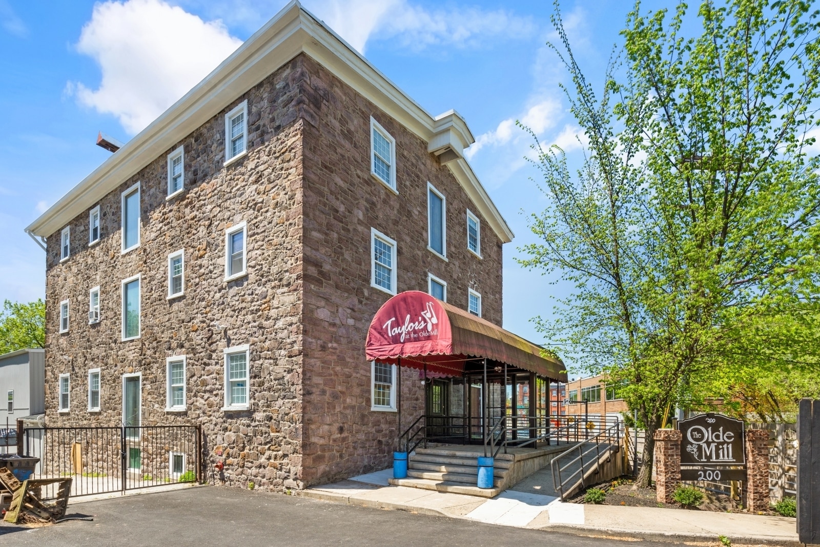 200-204 W Marshall St, Norristown, PA for lease Building Photo- Image 1 of 16