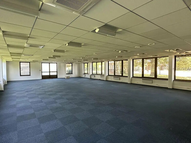 Bureau dans Lingolsheim à louer - Photo intérieure - Image 2 de 3