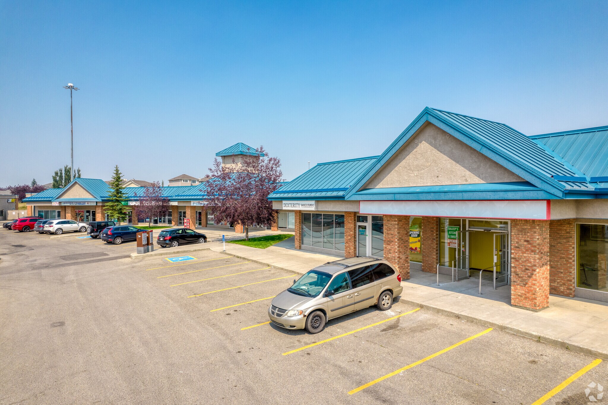 140 East Chestermere Dr, Chestermere, AB à vendre Photo du bâtiment- Image 1 de 1