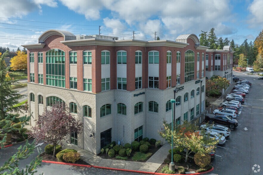 2727 Hollycroft St, Gig Harbor, WA à louer - Photo du bâtiment - Image 3 de 7