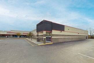 Plus de détails pour 1087-1103 Old Country Rd, Riverhead, NY - Commerce de détail à louer