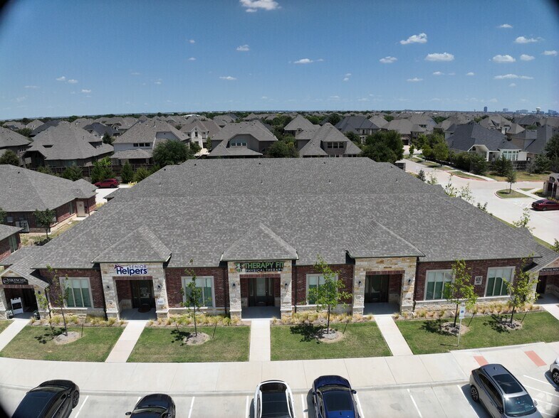 400 Stonebrook Pky, Frisco, TX à louer - Communauté Matterport - Image 2 de 12