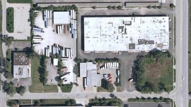 516-554 N York Rd, Bensenville, IL - Aérien  Vue de la carte