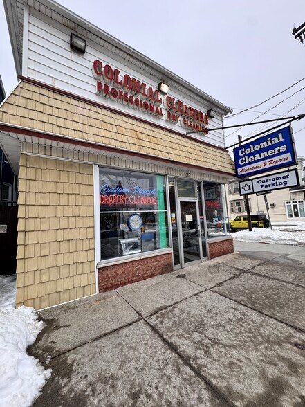 177 N Allen St, Albany, NY à vendre - Photo du bâtiment - Image 3 de 24