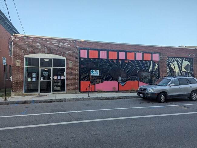 More details for 540 Deering Ave, Portland, ME - Retail for Lease