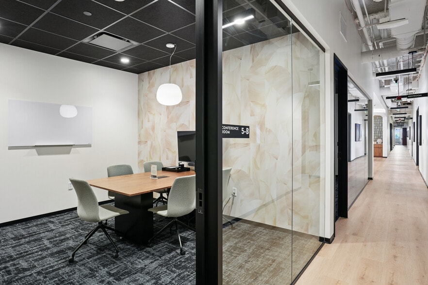 1950 University Ave, East Palo Alto, CA for lease - Interior Photo - Image 2 of 14