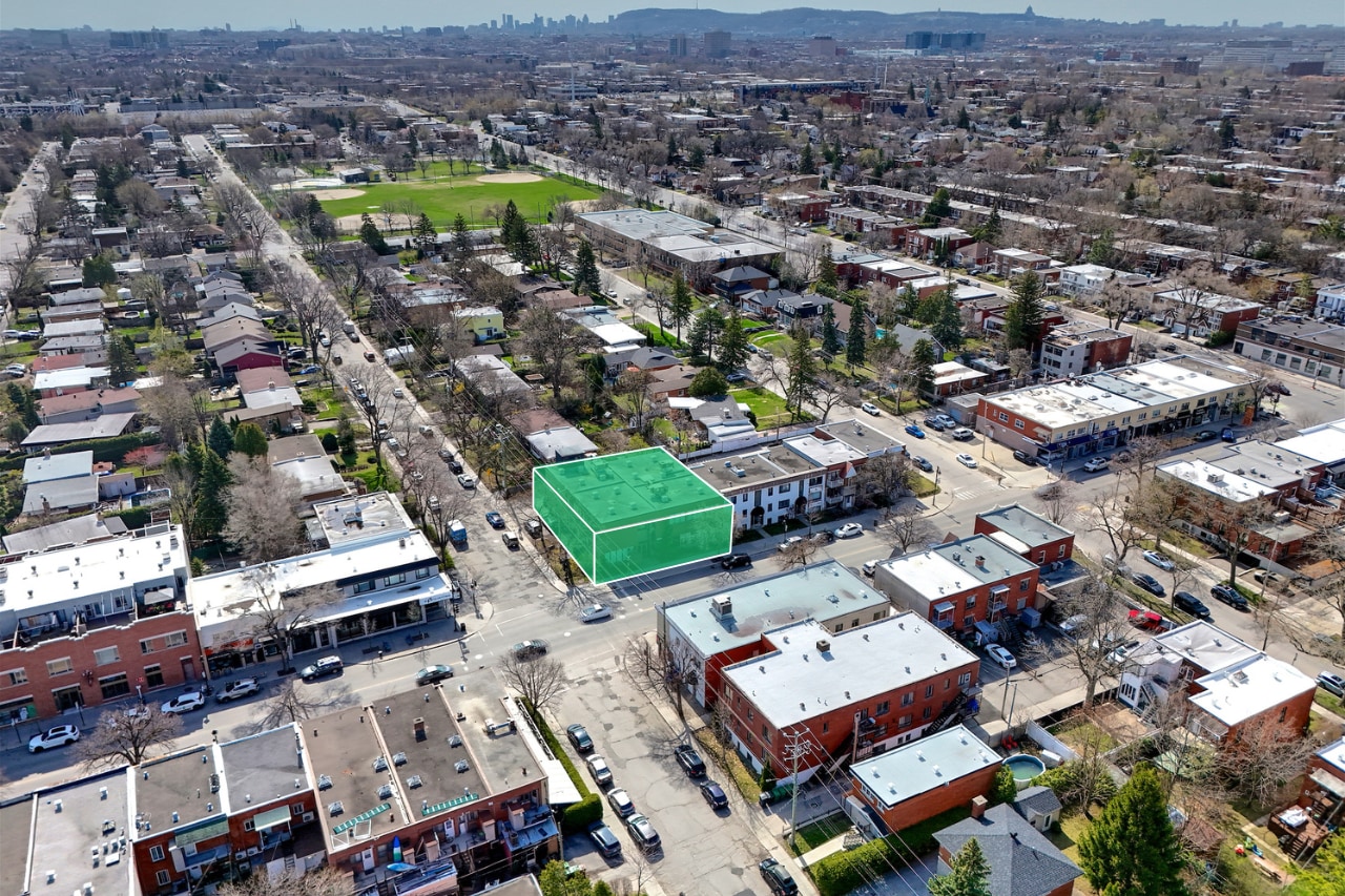 1474 Rue Fleury E, Montréal, QC for sale Primary Photo- Image 1 of 8