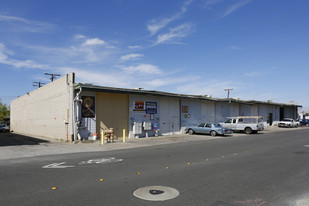 188-290 W San Rafael Dr, Palm Springs CA - Warehouse