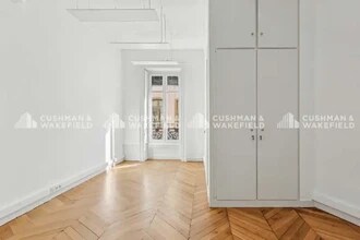 63 Rue De La République, Lyon for lease Interior Photo- Image 1 of 12
