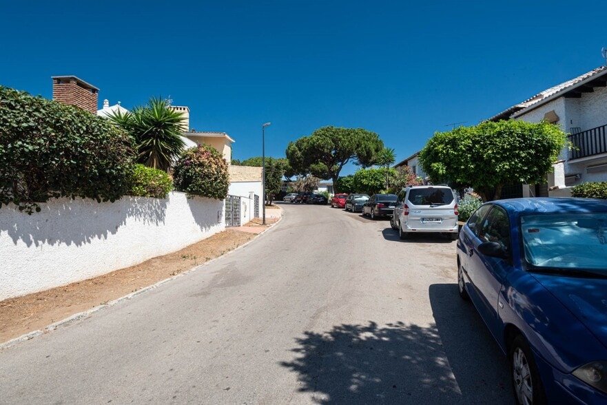 Land in Marbella, Málaga for sale - Building Photo - Image 3 of 8