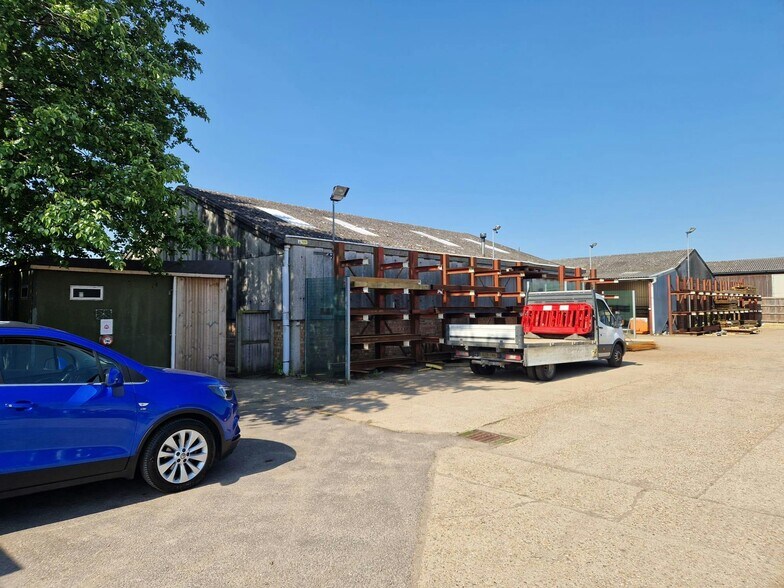 Court Ln, Hadlow à louer - Photo du bâtiment - Image 2 de 5