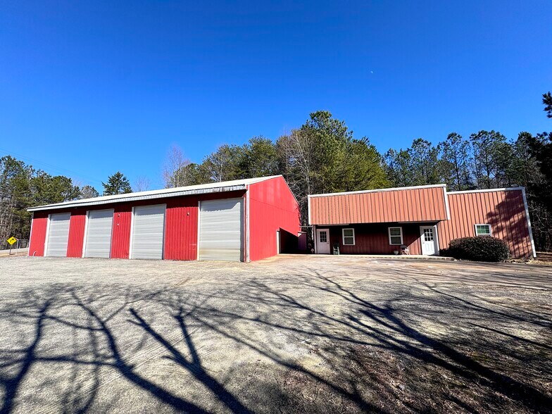 1410 Red Oak Flats Rd, Dahlonega, GA à vendre - Photo du bâtiment - Image 1 de 8