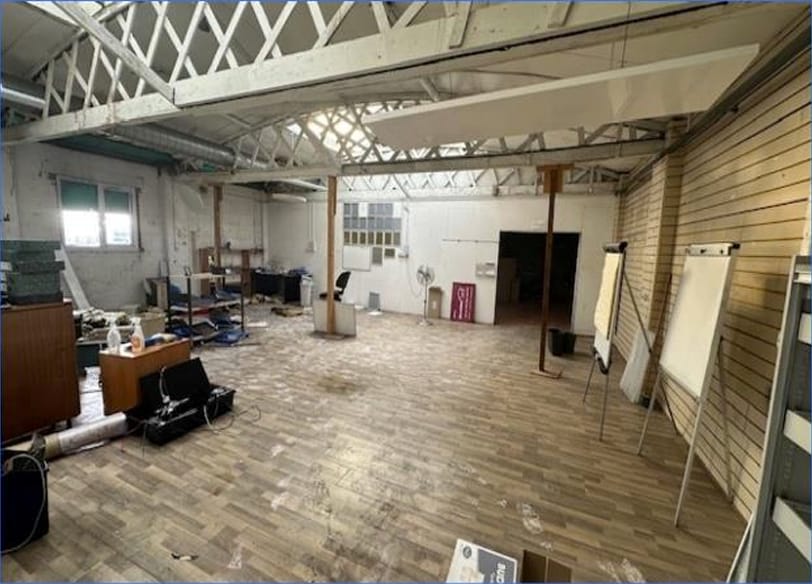 34 Commercial Road St, Wolverhampton for sale - Interior Photo - Image 3 of 5
