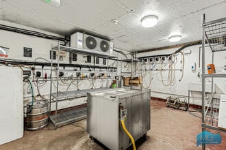 Crooked Mile, Waltham Abbey for lease Interior Photo- Image 2 of 5