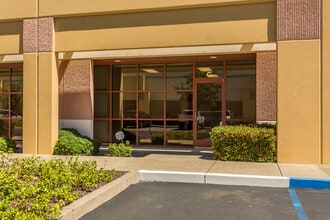 871 Cotting Ct, Vacaville, CA for lease Interior Photo- Image 1 of 18