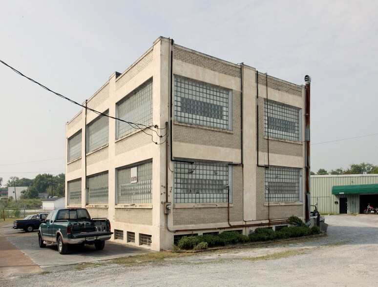 1219 4th Ave S, Nashville, TN à louer - Photo du bâtiment - Image 2 de 20