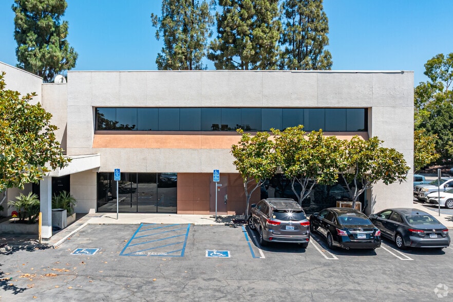 6520 Irwindale Ave, Irwindale, CA for sale - Building Photo - Image 2 of 17