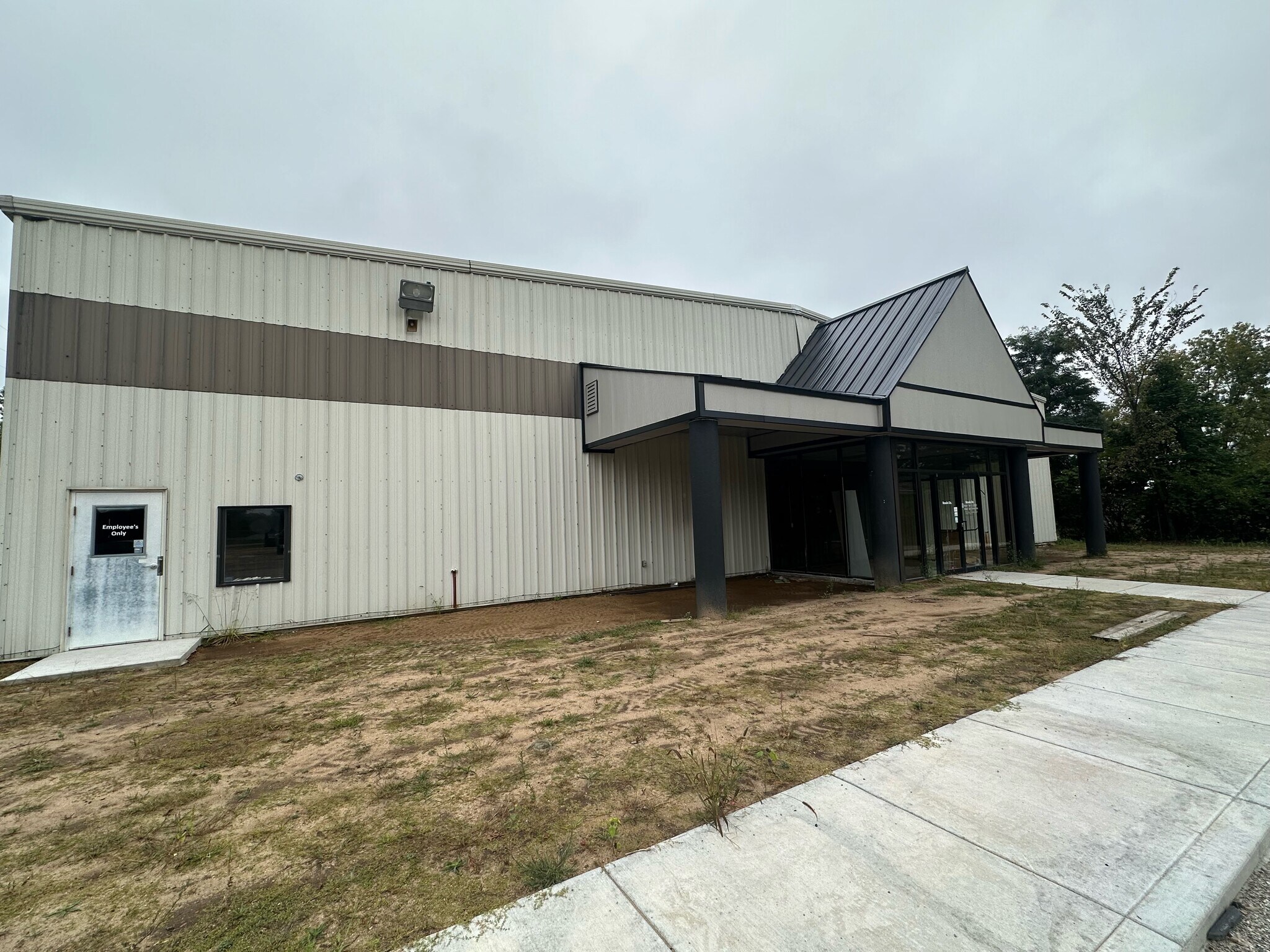 53788 County Road 9, Elkhart, IN for lease Building Photo- Image 1 of 5