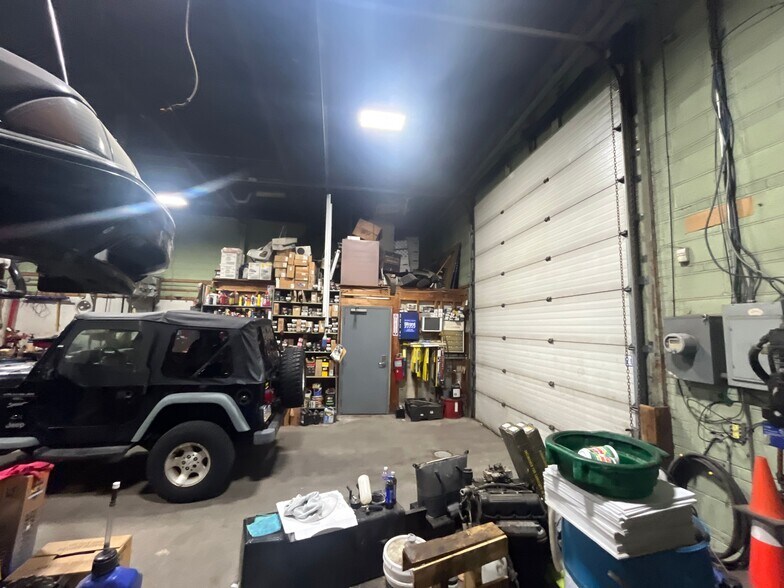 4710 Blakiston St, Philadelphia, PA à vendre - Photo du bâtiment - Image 3 de 8