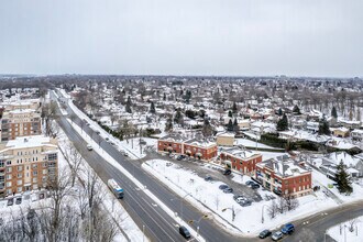 2370-2374 Saint-Martin Boul E, Laval, QC - Aérien Vue de la carte